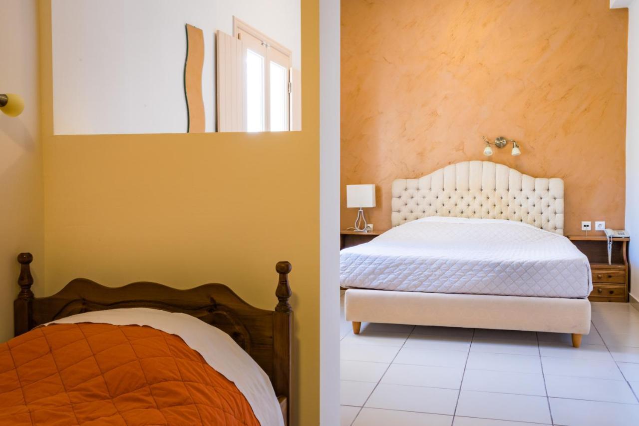 Rena Hotel Perissa  Eksteriør billede